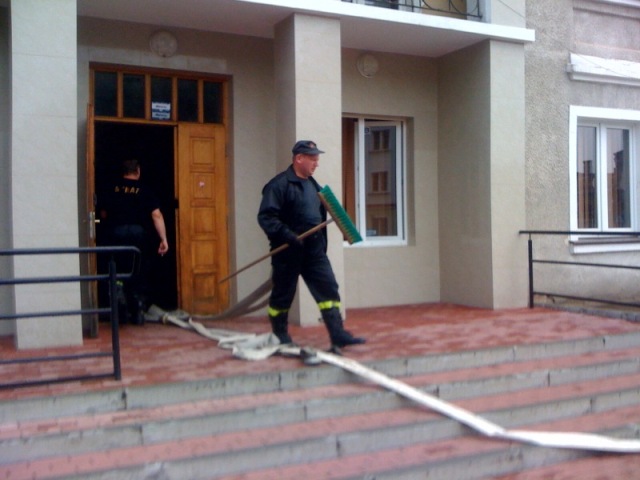 Obraz przedstawiający Potężne ulewy w Lubaczowie! Drogi przerodziły się w rwące potoki!