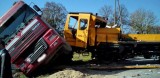 wypadek_oleszyce Obraz przedstawiający Wypadek na przejeździe kolejowym w Oleszycach