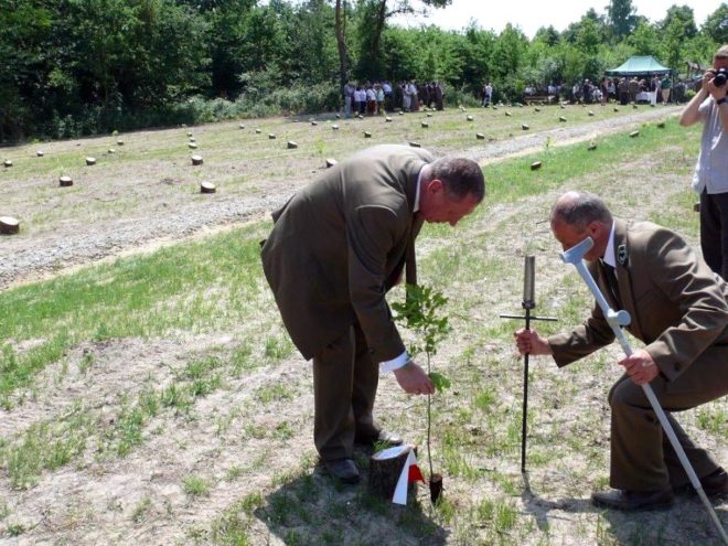 Leśników Ofiar Zbrodni Katyńskiej powstał w 2011 roku, fot. Marek Ozimek.