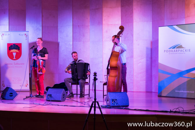 Fot. Recital zespołu klezmerskiego Quartet Klezmer Trio z Krakowa.