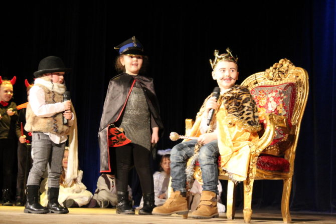 Obraz przedstawiający Znamy zwycięzców Przeglądu Zespołów Kolędniczych HERODY 2017