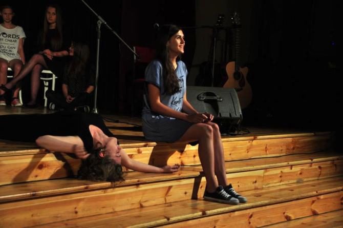 Obraz przedstawiający MDK w Lubaczowie przygotowuje się do XIX Ogólnopolskiego Festiwalu Słowa